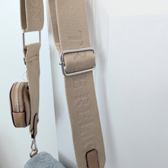 BNWT - True Religion Denim Quilted Crossbody or Shoulder Bag with Change Purse - Picture 5 of 7